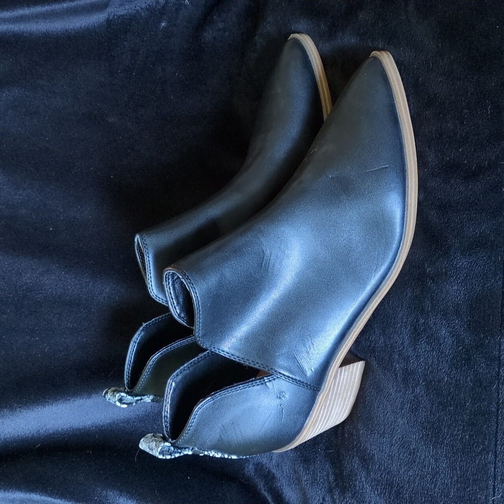 Nine West Pointed Ankle Booties sz 9.5​​​ - Picture 4 of 7